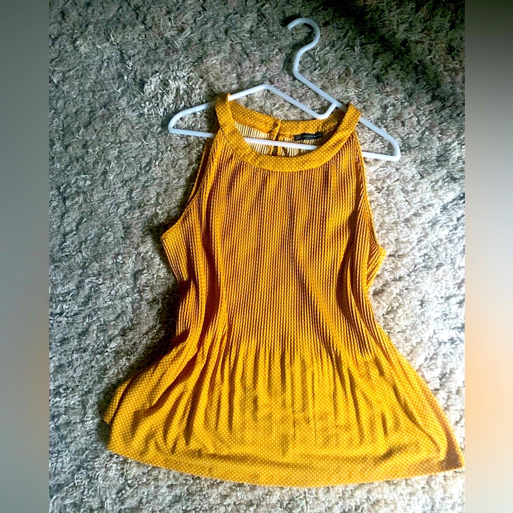 Adrianna Papell Yellow Ribbed Pleated Tank Top